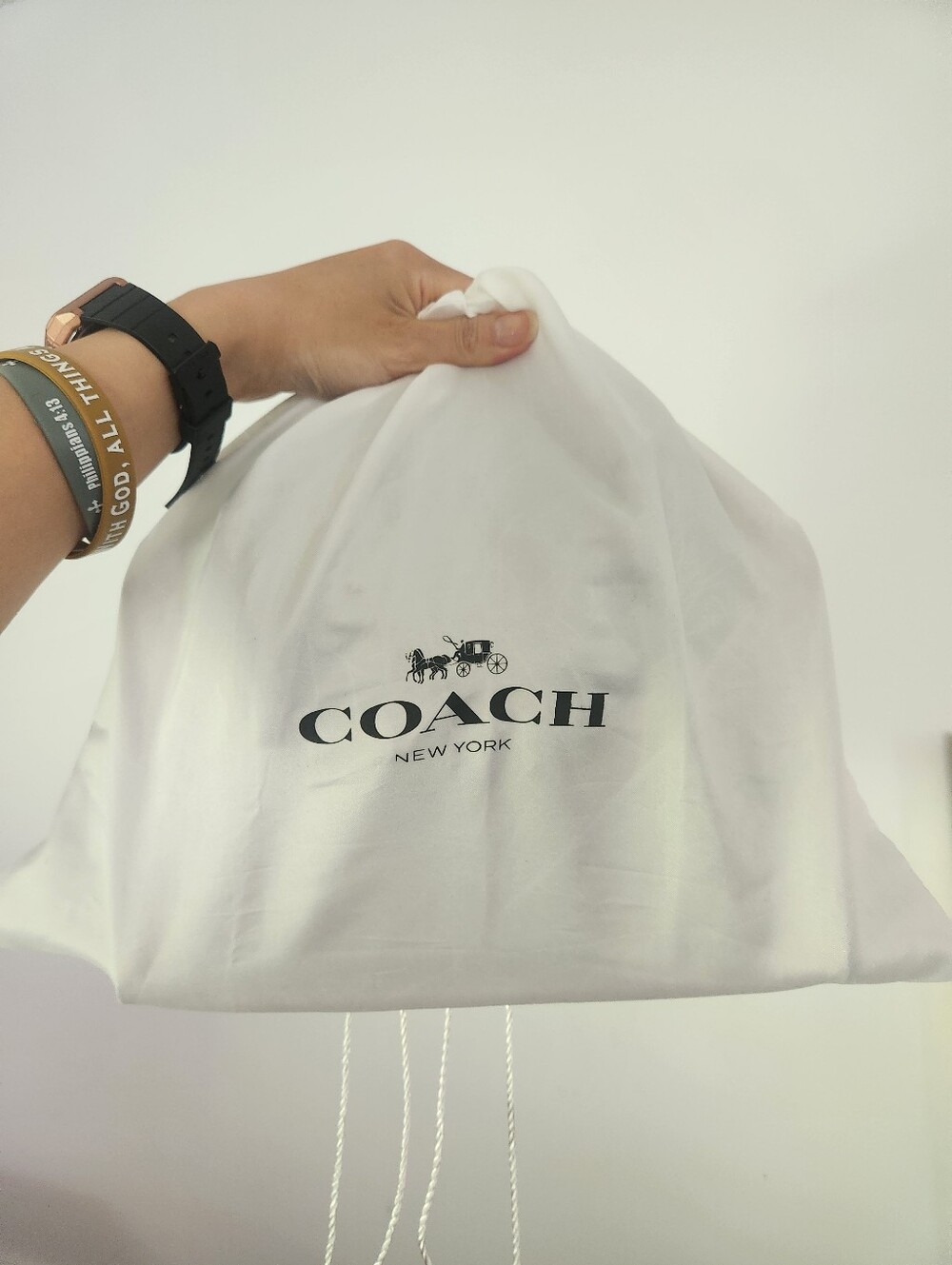 New COACH Shoulder Bag with Floral Turn-Lock - Picture 8 of 8